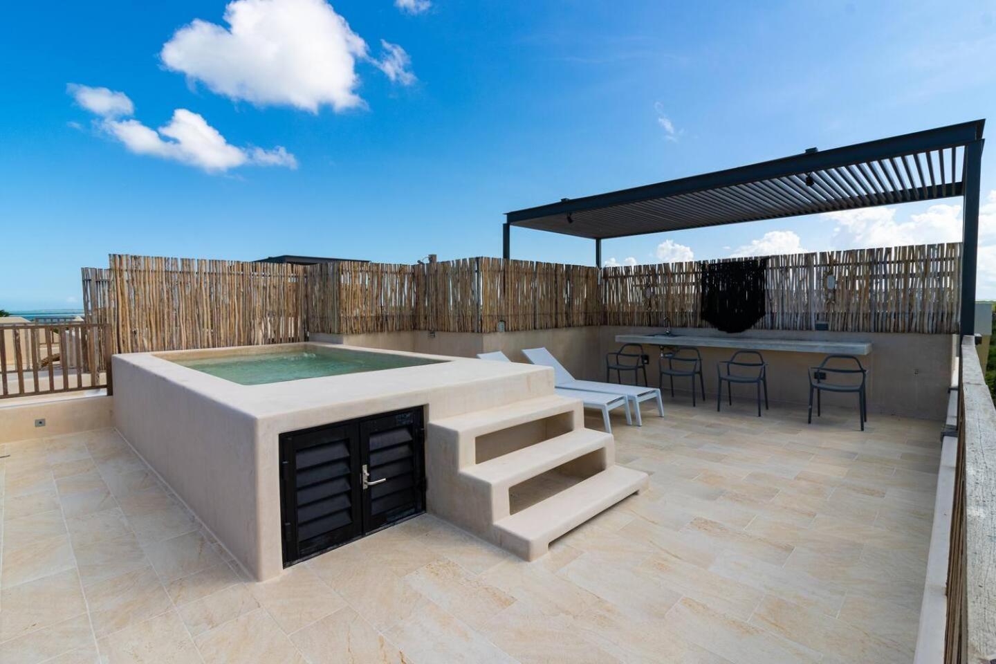 Beautiful Ocean View Penthouse With Private Pool -C301 Hotel Isla Holbox Екстериор снимка